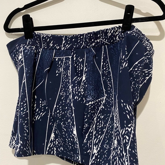 Mossimo Patterned Shorts - Picture 3 of 5